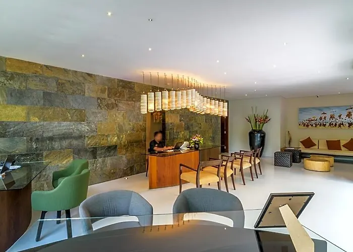 The Layar - Designer And Seminyak (Bali)
