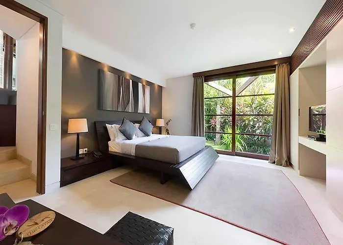 The Layar - Designer And Villa